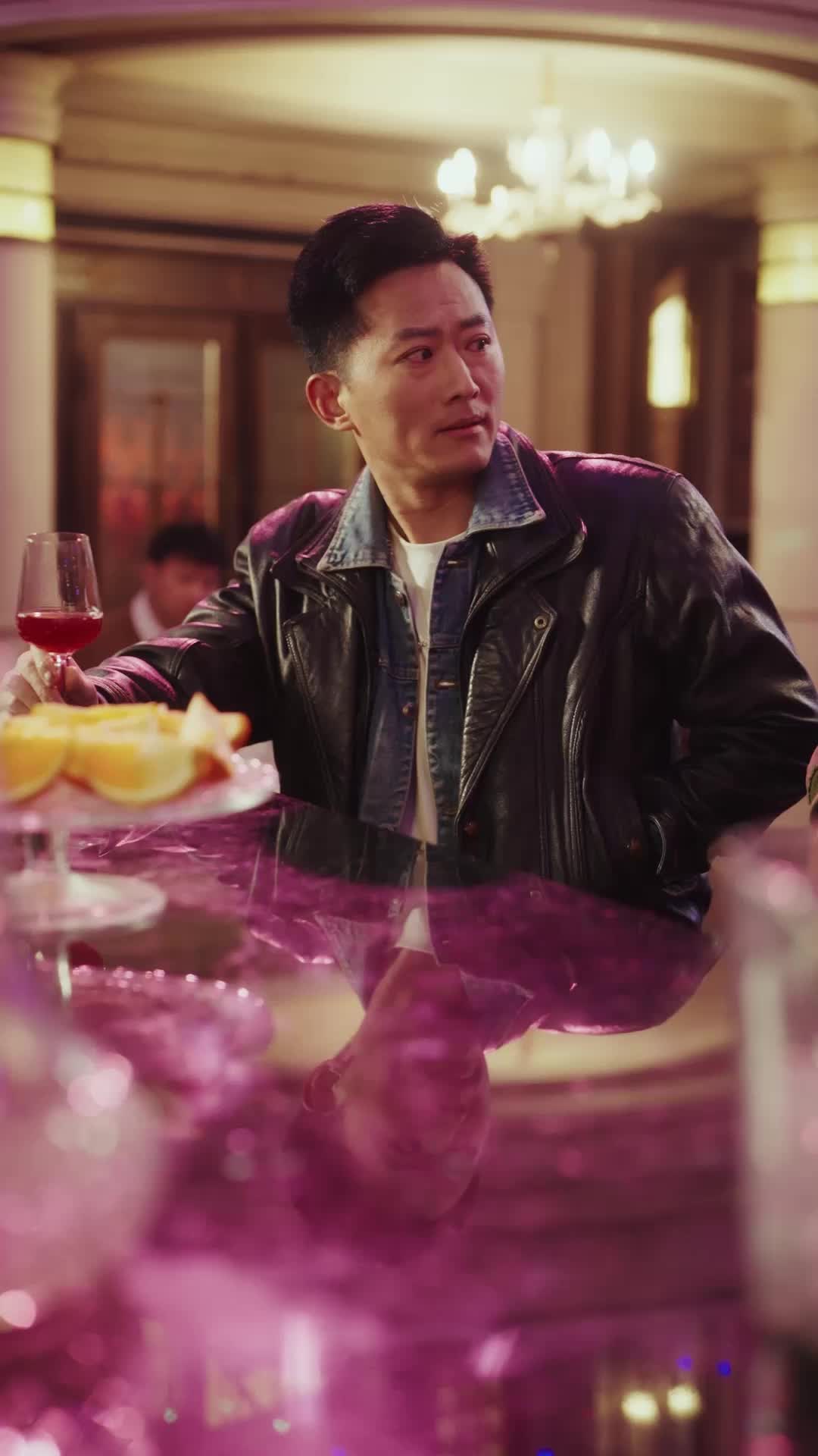 Episode 6 - The Undercover Kingpin